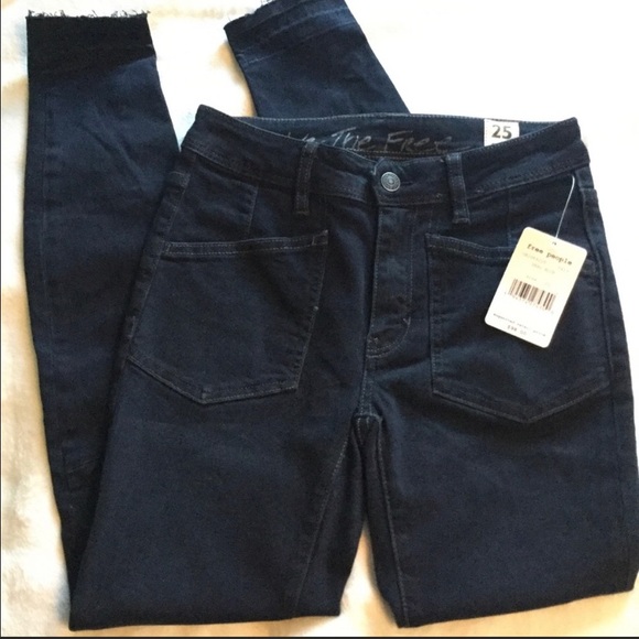 *** SOLD Free People We the Free Ivy Mid Rise Skinny Jeans in seal blue NWT - Picture 8 of 9